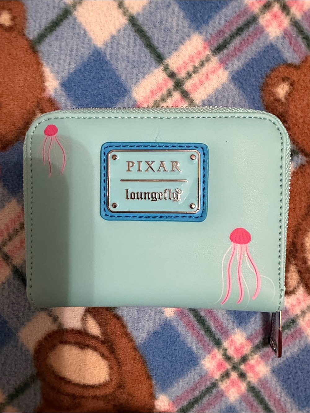 Disney loungefly Finding Nemo Wallet - Picture 2 of 3